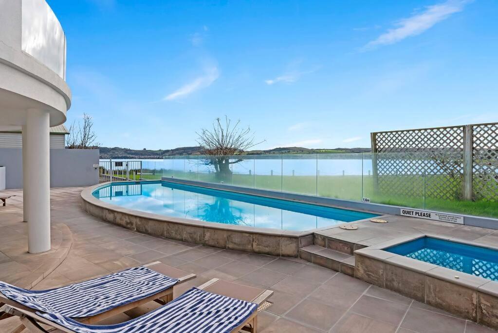 Waimahana - Luxury By The Lake Lago Lago Taupo Exterior foto