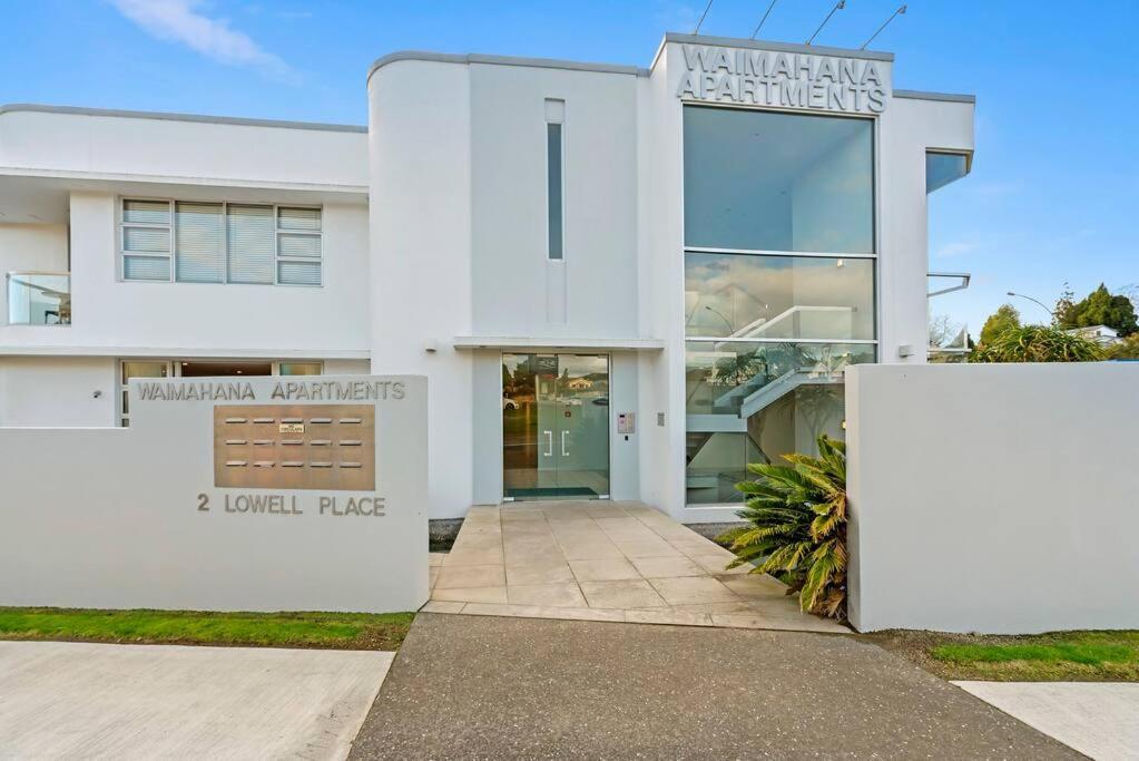 Waimahana - Luxury By The Lake Lago Lago Taupo Exterior foto