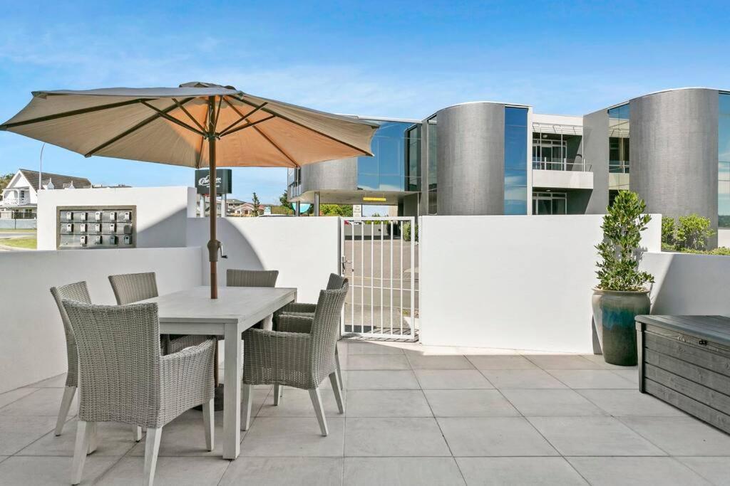 Waimahana - Luxury By The Lake Lago Lago Taupo Exterior foto